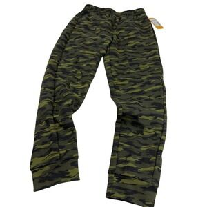 Carhartt Kids CK8446 Logo Fleece Camo Sweatpants - Green Camo Medium (10/12) NEW